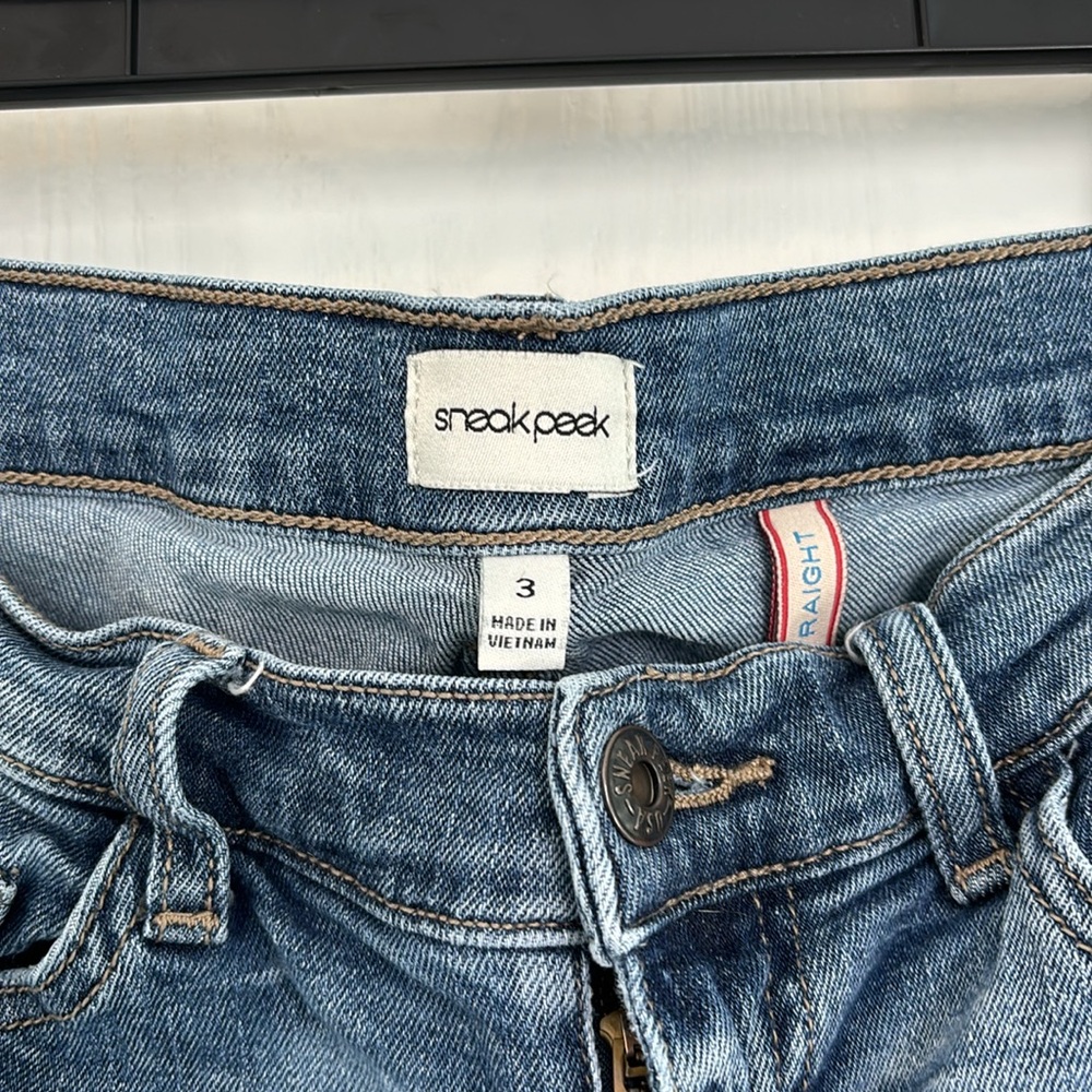 Jeans - Picture 3 of 3